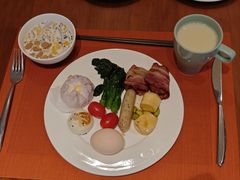 -厦门海沧正元希尔顿逸林酒店開全日餐厅