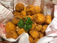 很脆的松露豆腐-新白鹿餐厅(金鹰新街口店)