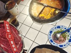 -热火朝天鲜切牛肉火锅(南强街巷店)
