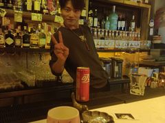-城墙外BAR