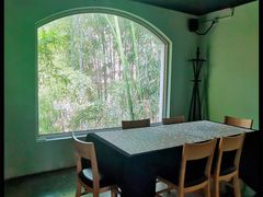 -穹六人间 people 6(岳阳路店)