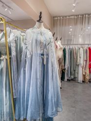 -一揽芳华汉服旗袍体验馆(拙政园店)
