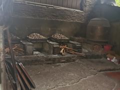 -红旗山庄(圭峰山店)