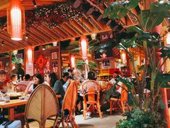 大堂-野山舂·贵州现舂酸汤火锅(鸿通城店)