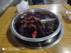 红汤锅底-渝味黄姐火锅(黄泥村店)