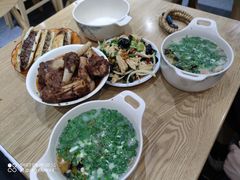 -金诚张妈妈羊汤·驴肉火烧(旧宫佳和园店)