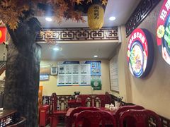 -金杨拉面王小吃面馆·牛三宝面·红烧牛肉粉