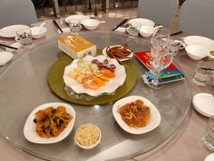 -仁西海鲜酒楼(振东店)