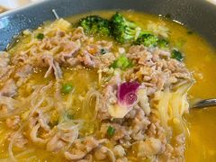 -港丽餐厅(高德置地店)