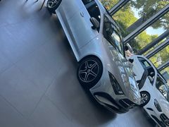 -宁波之星奔驰4S店(海曙店)