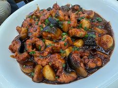 红烧黄鳝大蒜头-蟹天蟹地农家菜·阳澄湖大闸蟹(浅水湾店)