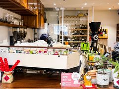 -Line 咖啡(石厦花园店)