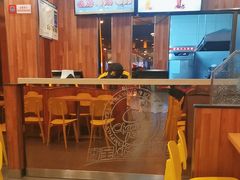 -尊宝比萨(较场口店)