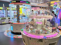 -反斗乐园π·电玩·高空拓展·蹦床(龙华天虹店)