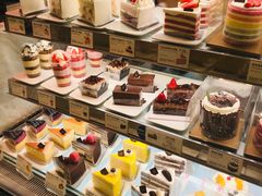 -巴黎贝甜(华堂新辰汇店)