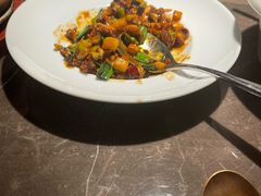 -新荣记(BFC外滩金融中心店)