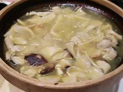 -钟掌勺忘不了地道湘菜(新天地假日广场店)