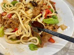 -汗腾格里·风味餐厅(新疆驻京办店)
