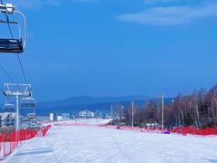 -鳌山滑雪度假区