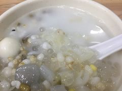 -麦当劳(湛江大厦店)