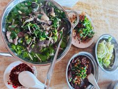-周记翘脚牛肉