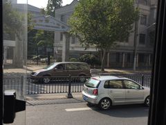 -上海市第八中学