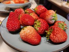 草莓-喜庭海鲜自助(来福士店)