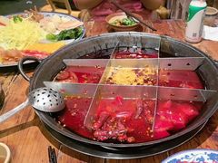 -周小明火锅(黑金冠社区店)