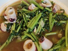 茼蒿笔管-老妈疙瘩汤·平价海鲜专门店·老威海菜(渔港路店)