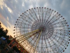 -七彩云南欢乐世界