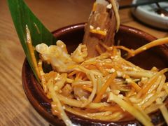 -云海肴·汽锅鸡·云南菜(天山百盛优客店)