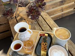 -唐咖精品咖啡(大理古城手冲店)