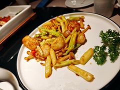 -尚一汤·粤菜海鲜(环球港店)