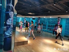 -一兆韦德健身(慧芝湖店)