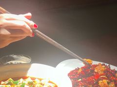 -肆海小川菜酒馆Wine Bistro (青年路店)