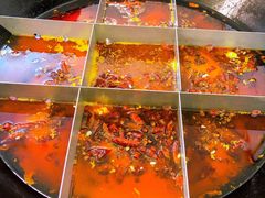 -苟味道老火锅(黄桷坪店)