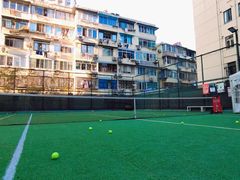 -快网网球俱乐部(长宁区金桥花园球场)
