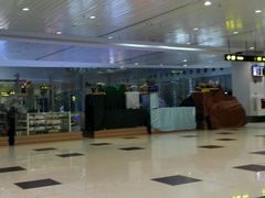 机场内-仰光国际机场