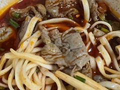 -中山牛肉肥肠粉面馆(军工社区店)