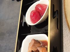 -铭牛烧肉·和牛海鲜自助(高新月牙湖店)