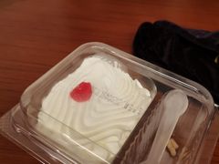 -红宝石·鲜奶小方·海派西点房(联洋店)