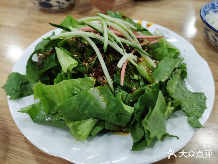 杨三孃翘脚牛肉(汽博中心店)活捉莴笋图片