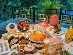 -茅草房·河畔园林火锅