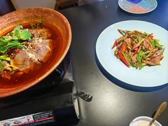 -桥边小楼·手工云南菜·古城观景小楼