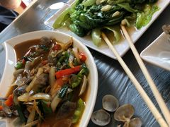 -覃记海鲜美食餐厅