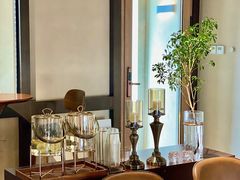 餐具摆设-前叁門