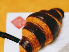 -Salon de The de Joel Robuchon(外滩18号店)