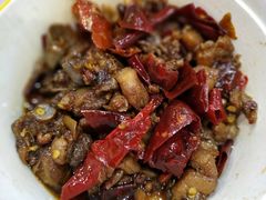 招牌冷吃兔-鑫记婆婆兔·成都特产·兔头手撕兔(太古里店)