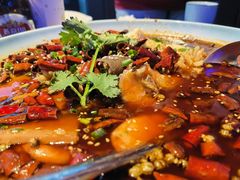 -粉墨特色菜·烧烤音乐酒馆