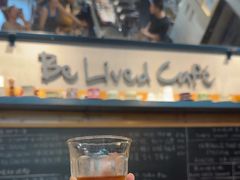 -Be Lived Cafe比例咖啡(摩天轮店)